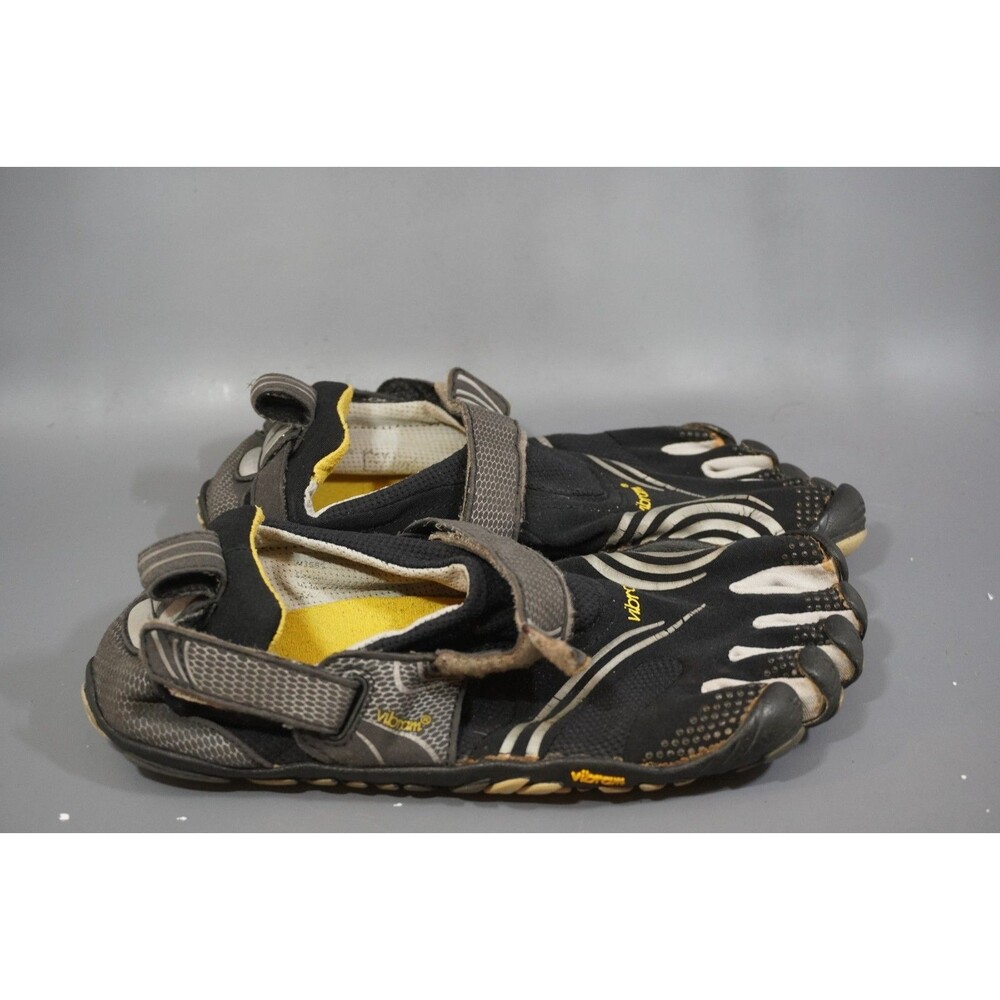 Vibram FiveFingers KomodoSport Men's Size 9 Barefoot Shoes Black Silver Read